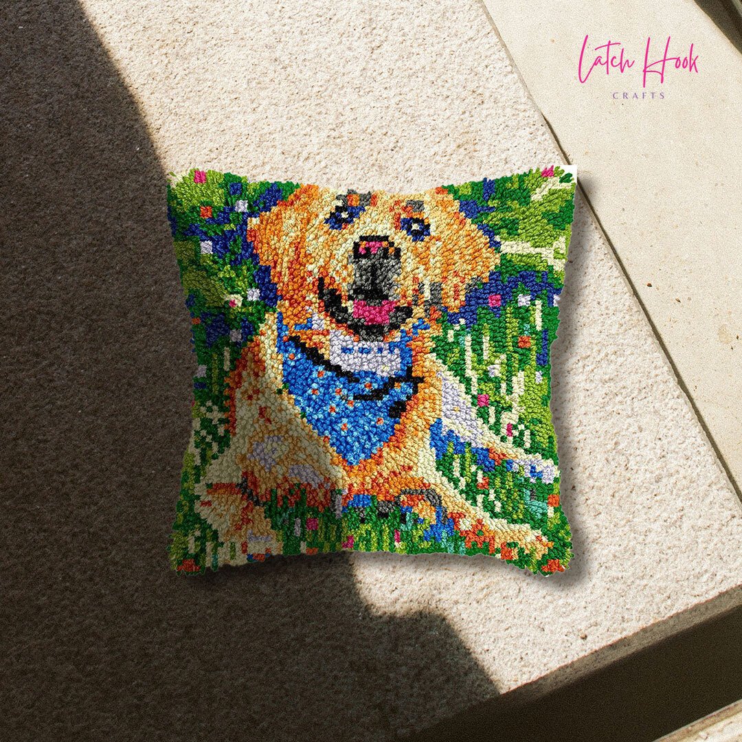 Backyard Buddy - Latch Hook Pillowcase Kit - Latch Hook Crafts