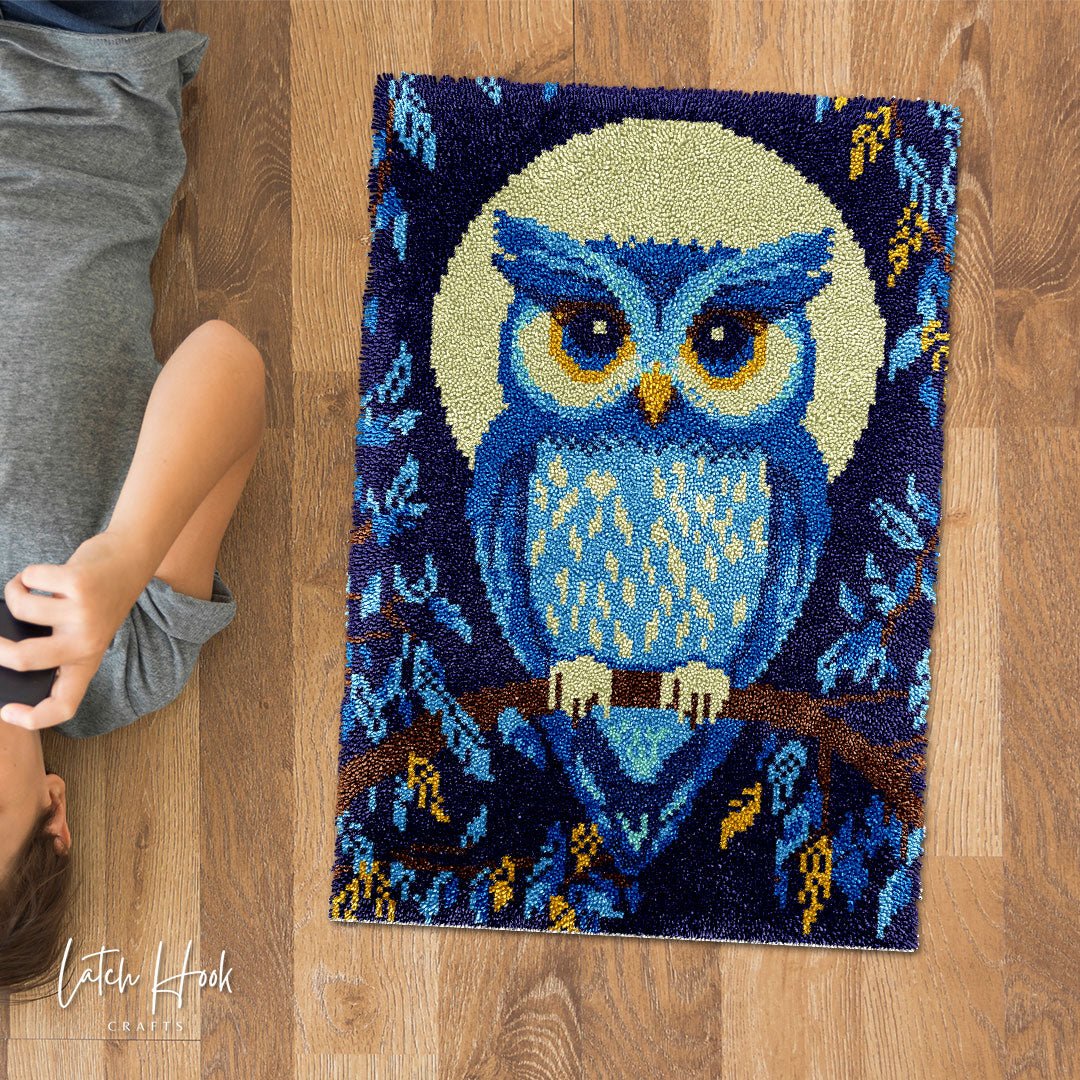 Moonlit Owl - Latch Hook Rug Kit - Latch Hook Crafts