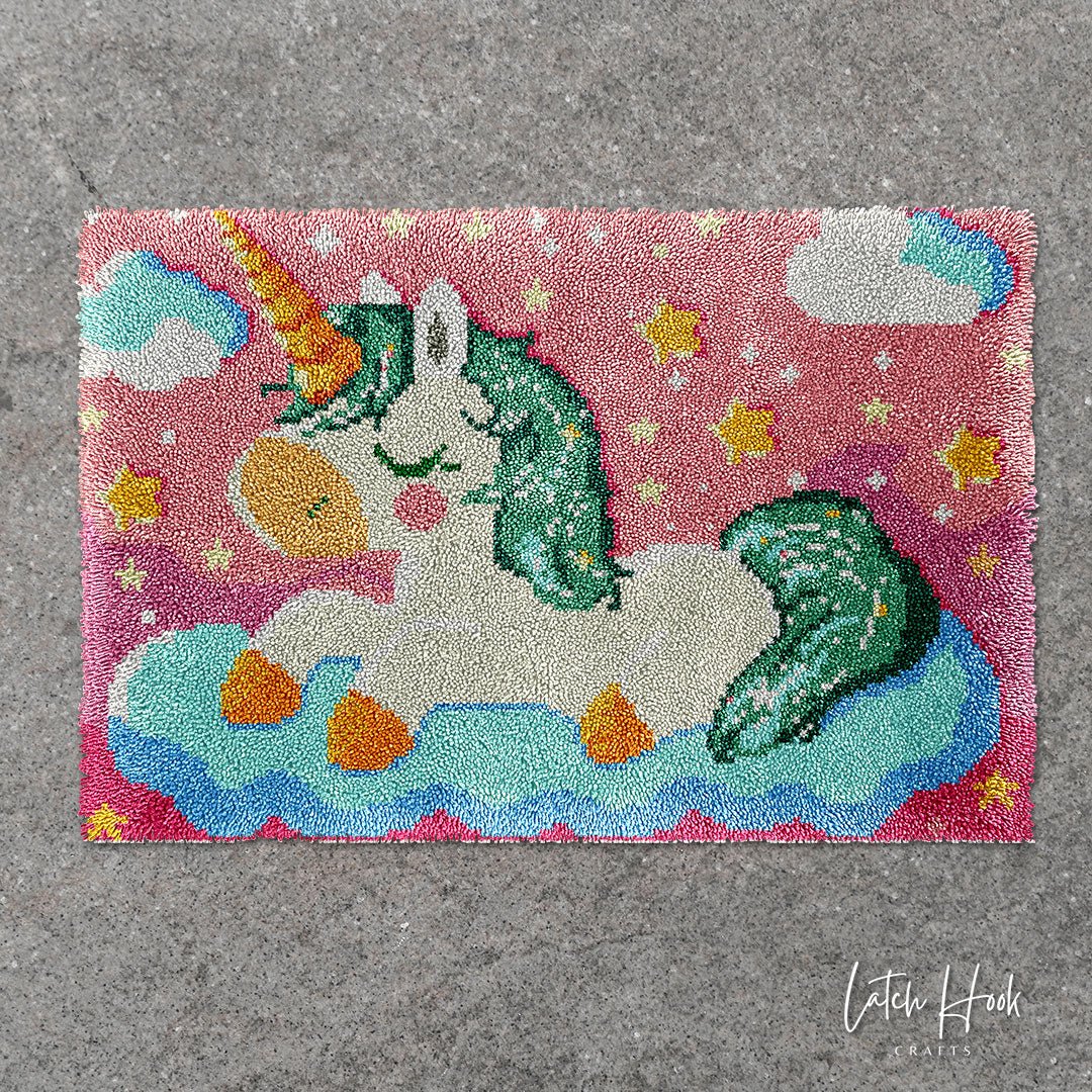Sparkle Unicorn - Latch Hook Rug Kit - Latch Hook Crafts