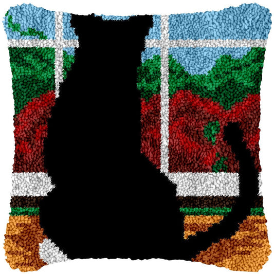 Black Cat - Latch Hook Pillowcase Kit - Latch Hook Crafts