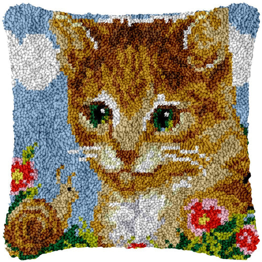 Curious in Nature - Latch Hook Pillowcase Kit - DIY Latch Hook