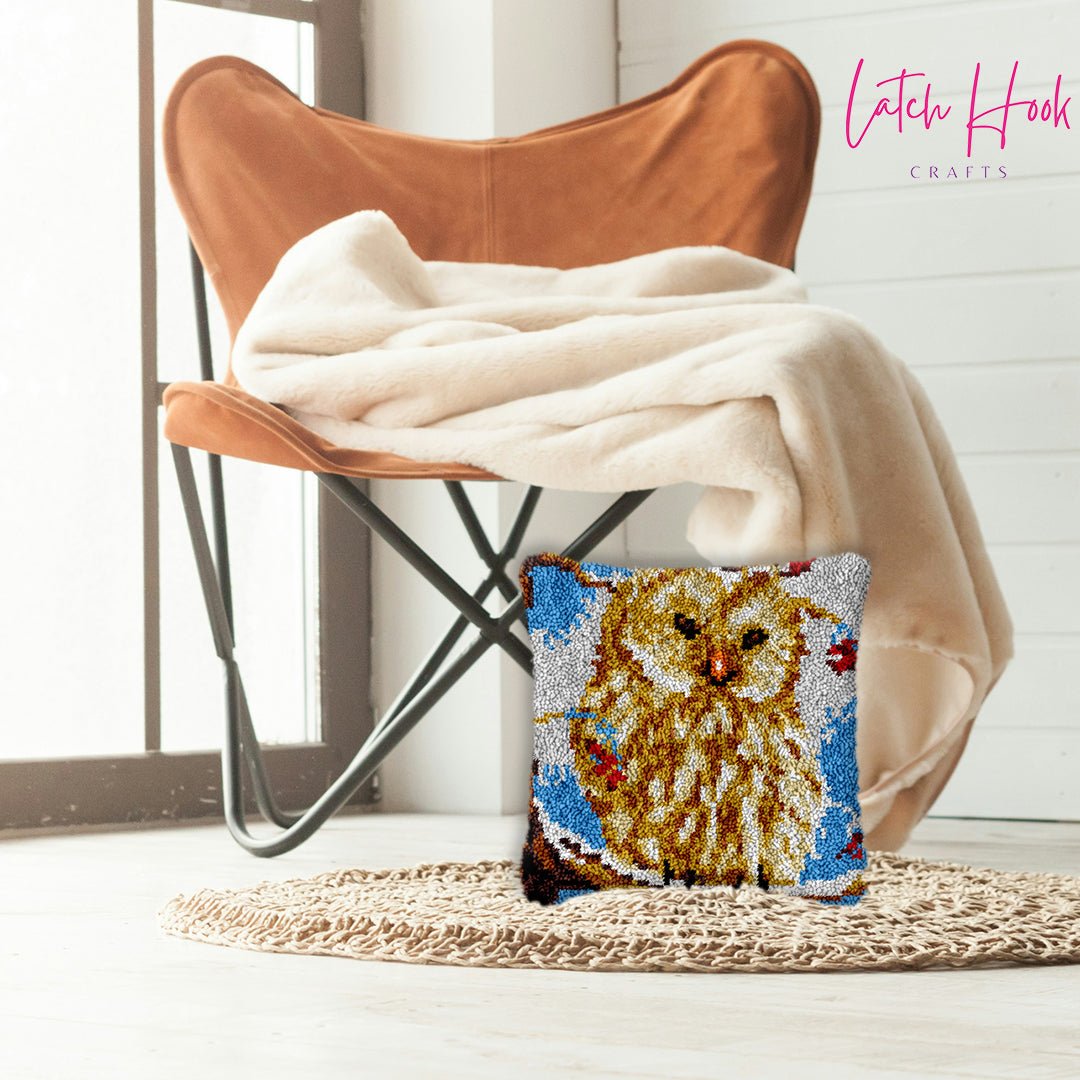 Great White Owl - Latch Hook Pillowcase Kit - Latch Hook Crafts