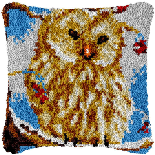 Great White Owl - Latch Hook Pillowcase Kit - Latch Hook Crafts
