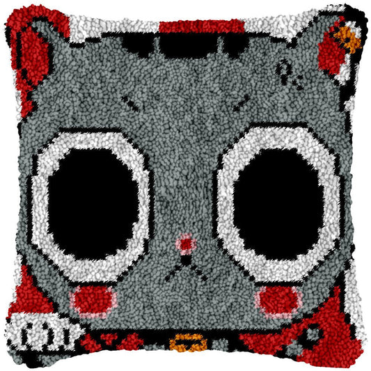 Looking at You - Latch Hook Pillowcase Kit - Latch Hook Crafts