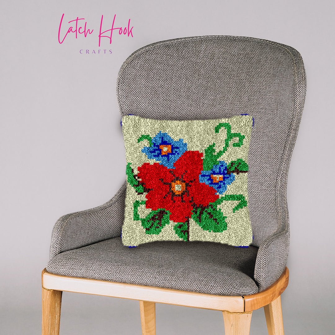 Red Poinsettia - Latch Hook Pillowcase Kit - Latch Hook Crafts