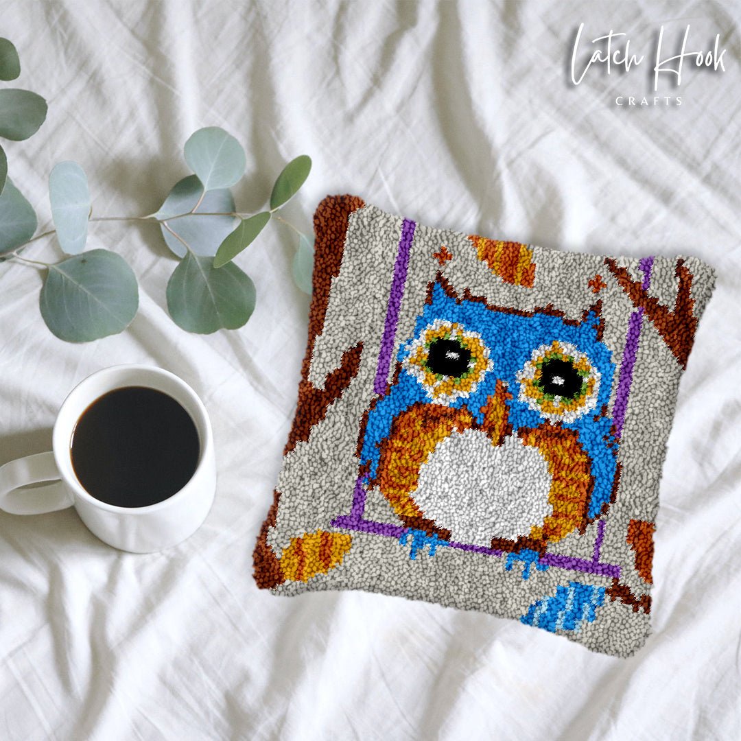 Swinging Owl - Latch Hook Pillowcase Kit - Latch Hook Crafts